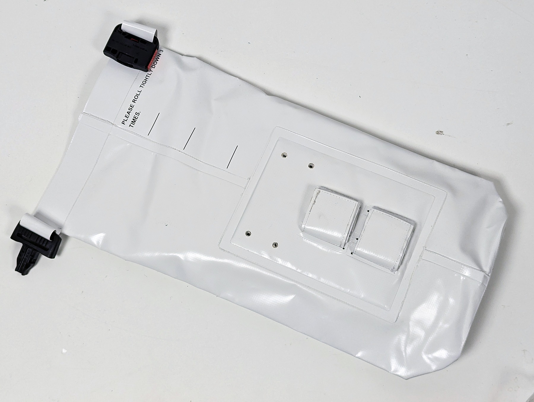 SOS DANBUOY HOLDER BACK